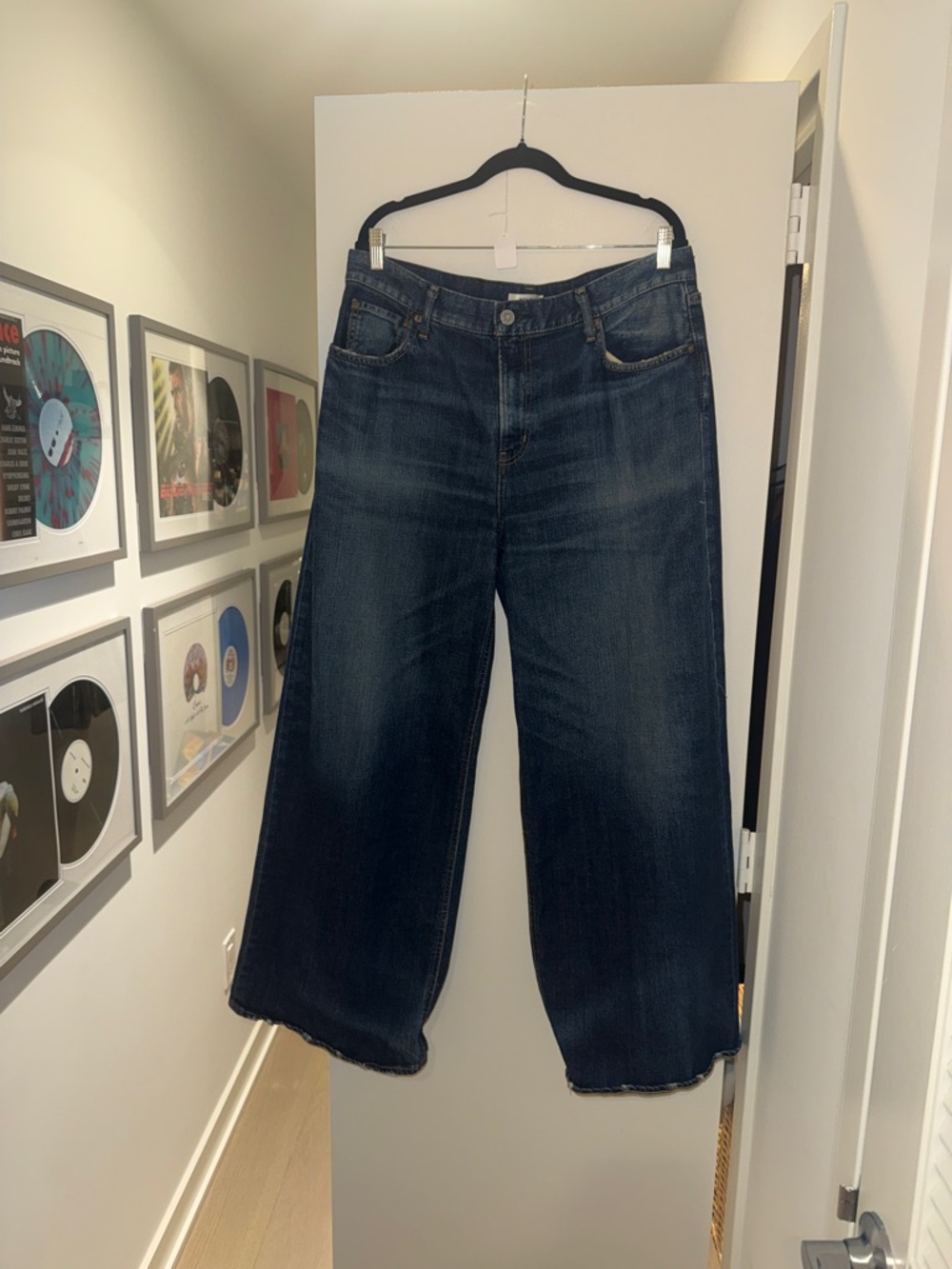 Moussey Women’s Dark Blue Wide Leg Jeans Size 31